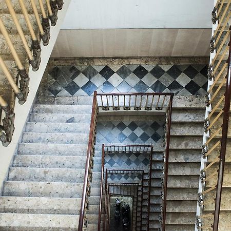 Art12 B&B Napoli Bagian luar foto