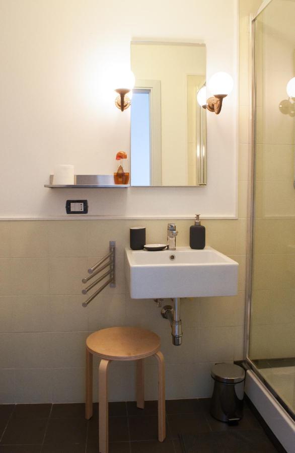 Art12 B&B Napoli Bagian luar foto